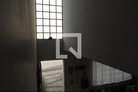 Sala de casa de condomínio para alugar com 2 quartos, 116m² em Santa Maria, Osasco