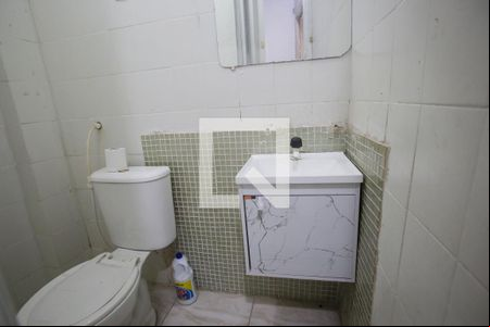 Lavabo de apartamento para alugar com 1 quarto, 55m² em Freguesia (jacarepaguá), Rio de Janeiro