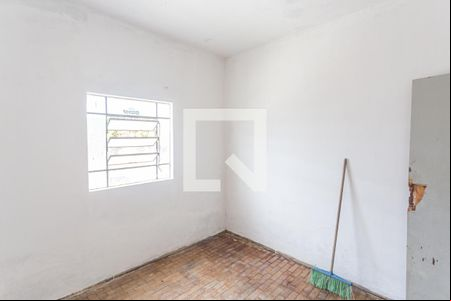 Quarto 2 de casa à venda com 3 quartos, 300m² em Santa Efigênia, Belo Horizonte