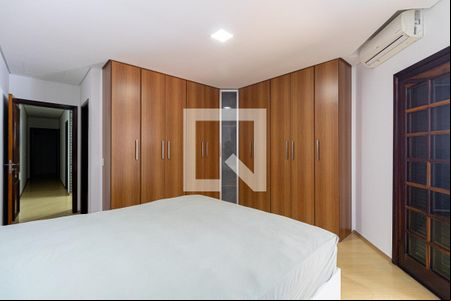 Suíte de casa para alugar com 3 quartos, 175m² em Vila Nova, São Paulo