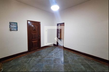 Sala de casa para alugar com 3 quartos, 400m² em Fonseca, Niterói