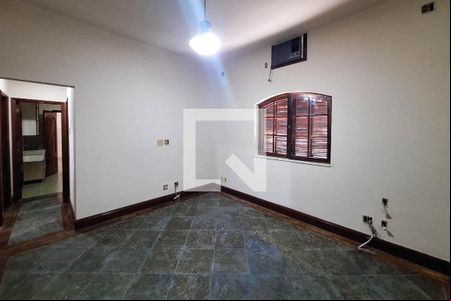 Sala de casa para alugar com 3 quartos, 400m² em Fonseca, Niterói