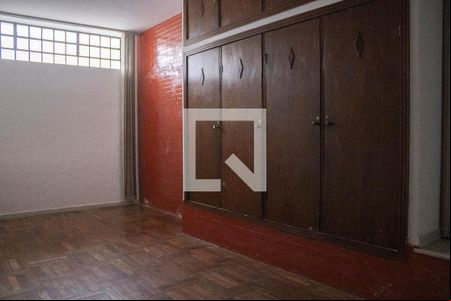 Quarto 1 de casa para alugar com 4 quartos, 120m² em Floresta, Belo Horizonte