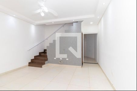 Sala de casa para alugar com 2 quartos, 70m² em Jardim Nossa Senhora do Carmo, São Paulo