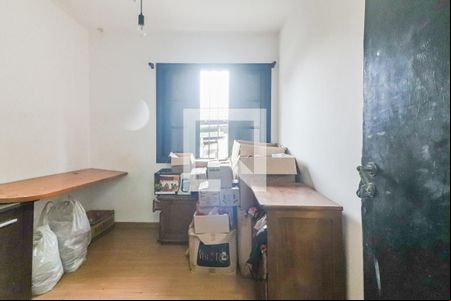 Quarto 1 de casa para alugar com 5 quartos, 200m² em Ferreira, São Paulo