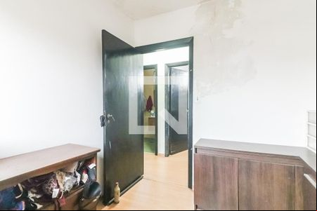 Quarto 1 de casa para alugar com 5 quartos, 200m² em Ferreira, São Paulo