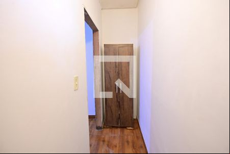 Corredor de kitnet/studio para alugar com 1 quarto, 10m² em Parque Industrial Joao Braz, Goiânia