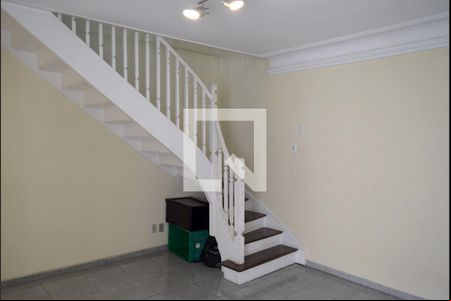 Sala de estar de casa à venda com 3 quartos, 100m² em Pinheiros, São Paulo