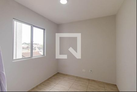 Quarto 2 de apartamento para alugar com 3 quartos, 90m² em Capão Raso, Curitiba
