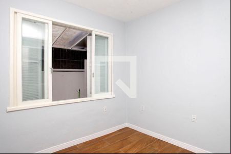 Quarto 2 de apartamento à venda com 2 quartos, 70m² em São Geraldo, Porto Alegre