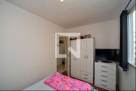Quarto 1 de apartamento à venda com 2 quartos, 47m² em Rubem Berta, Porto Alegre