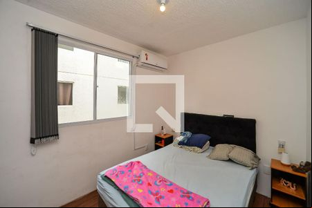 Quarto 1 de apartamento à venda com 2 quartos, 47m² em Rubem Berta, Porto Alegre