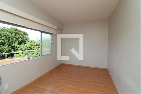 Quarto de apartamento à venda com 1 quarto, 60m² em Jardim Guanabara, Rio de Janeiro