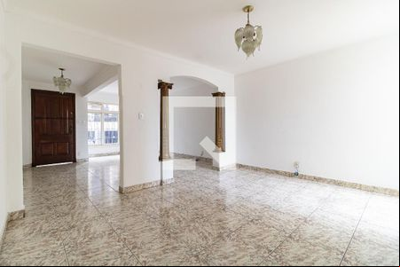 Sala de casa para alugar com 3 quartos, 240m² em Liberdade, São Paulo