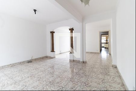 Sala de casa para alugar com 3 quartos, 240m² em Liberdade, São Paulo