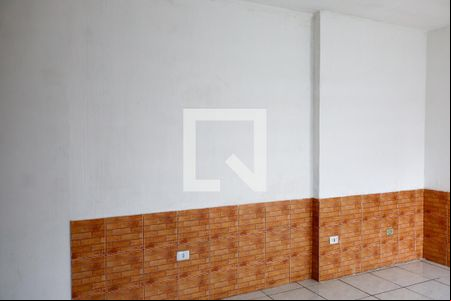 Sala de casa para alugar com 2 quartos, 93m² em Km 18, Osasco