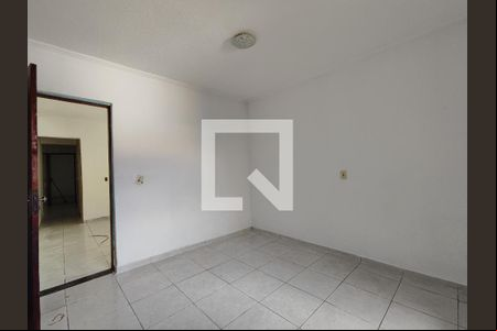 Quarto de casa de condomínio para alugar com 2 quartos, 90m² em Vila Maria Rosa, Ferraz de Vasconcelos