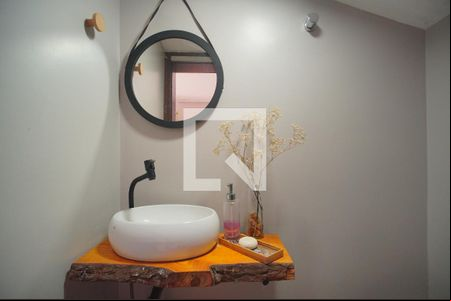 Lavabo de casa à venda com 2 quartos, 70m² em Boa Vista, Novo Hamburgo