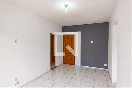 Sala de apartamento para alugar com 2 quartos, 52m² em Taquara, Rio de Janeiro