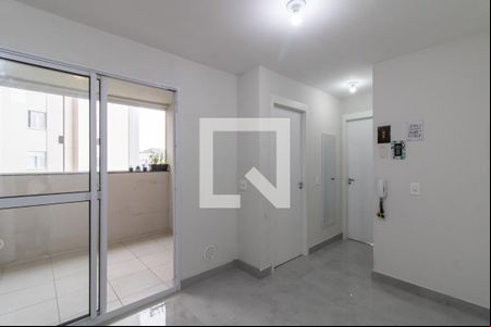 Sala de apartamento para alugar com 2 quartos, 44m² em Vila das Bandeiras, Guarulhos