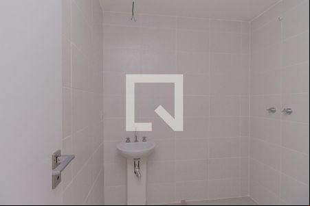 Banheiro de kitnet/studio à venda com 0 quarto, 19m² em Ipiranga, São Paulo