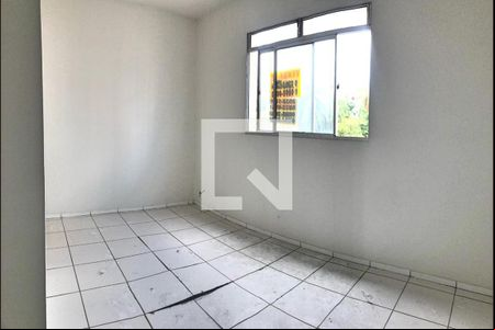 Casa para alugar com 3 quartos, 360m² em Planalto, Belo Horizonte