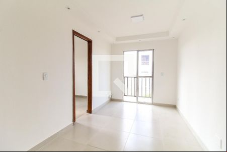 Sala de apartamento para alugar com 2 quartos, 54m² em Parque Cruzeiro do Sul, São Paulo