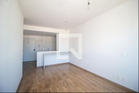 Sala/Cozinha de apartamento para alugar com 1 quarto, 52m² em Teresópolis, Porto Alegre
