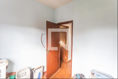 Quarto 2 de casa à venda com 4 quartos, 220m² em São Geraldo, Belo Horizonte