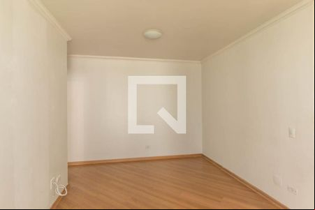Sala de apartamento para alugar com 3 quartos, 69m² em Xaxim, Curitiba
