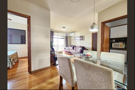 Sala de apartamento à venda com 3 quartos, 90m² em Gutierrez, Belo Horizonte