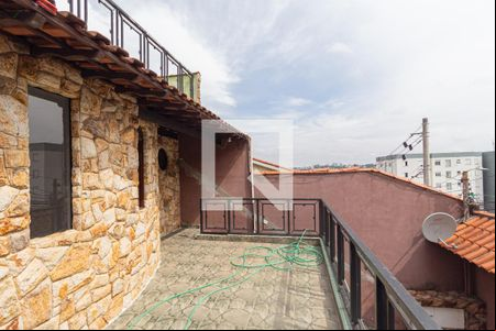 Varanda da Sala de casa para alugar com 3 quartos, 200m² em Quitaúna, Osasco