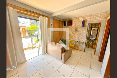 Sala de apartamento para alugar com 2 quartos, 60m² em São João do Rio Vermelho, Florianópolis