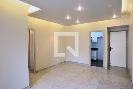 Sala de apartamento à venda com 3 quartos, 90m² em Funcionários, Belo Horizonte