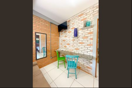 Sala de apartamento para alugar com 2 quartos, 60m² em São João do Rio Vermelho, Florianópolis