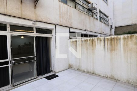 Varanda de kitnet/studio para alugar com 1 quarto, 35m² em Funcionários, Belo Horizonte