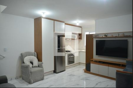Sala de apartamento para alugar com 2 quartos, 100m² em Vila Tibiriçá, Santo André