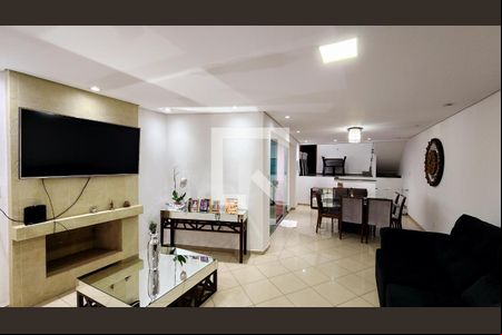 Sala de casa à venda com 4 quartos, 350m² em Jardim Pacaembu, Jundiaí