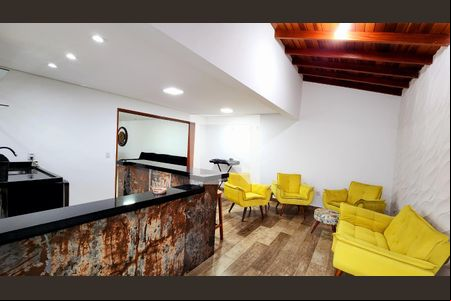 Sala de casa à venda com 4 quartos, 350m² em Jardim Pacaembu, Jundiaí