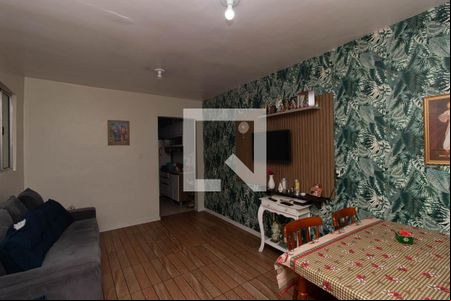 Sala Casa 1 de casa para alugar com 3 quartos, 270m² em Vila Mazzei, São Paulo