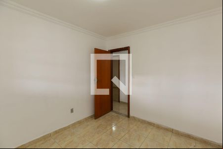 Quarto de casa para alugar com 3 quartos, 375m² em Palmeiras, Belo Horizonte