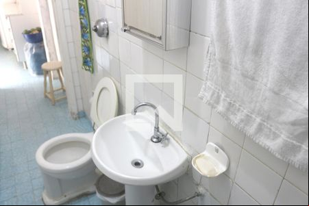 Banheiro de casa à venda com 1 quarto, 137m² em Olímpico, São Caetano do Sul