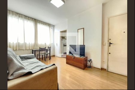 Sala de apartamento à venda com 1 quarto, 73m² em Santo Agostinho, Belo Horizonte