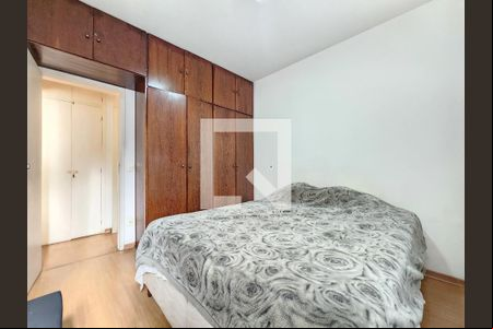 Quarto de apartamento à venda com 1 quarto, 73m² em Santo Agostinho, Belo Horizonte