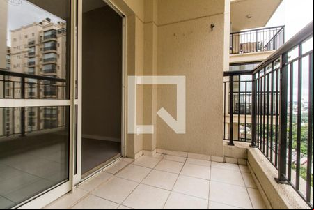 Varanda de apartamento à venda com 2 quartos, 69m² em Jardim Tupanci, Barueri