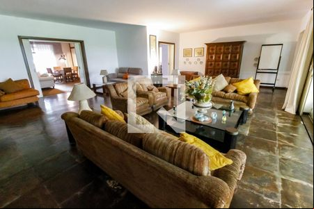 Sala 1 de casa para alugar com 5 quartos, 800m² em Jardim Guedala, São Paulo