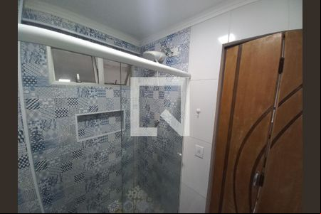 Banheiro de apartamento para alugar com 1 quarto, 33m² em Centro, São Vicente