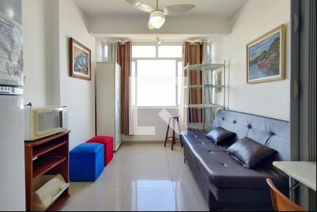 Studio de kitnet/studio para alugar com 1 quarto, 49m² em Guilhermina, Praia Grande