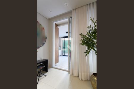 Sala de apartamento para alugar com 1 quarto, 80m² em São Luiz, Belo Horizonte