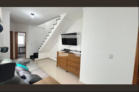 Sala de apartamento à venda com 2 quartos, 90m² em Parque Gerassi, Santo André